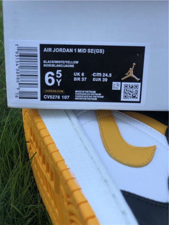 Air Jordan 1 Mid Black Yellow