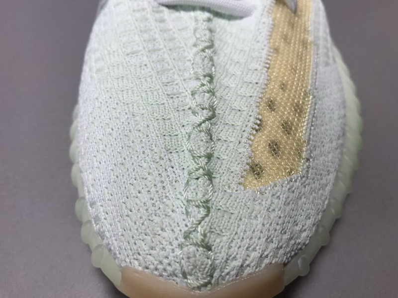 Yeezy Boost 350 V2 “Hyperspace”