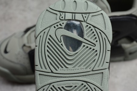 NIKE Air More Uptempo