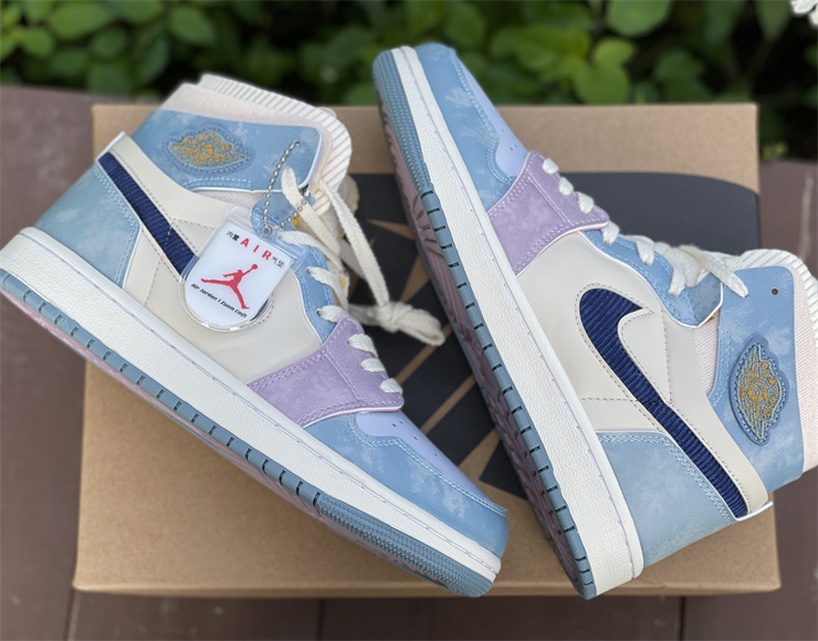 Air Jordan 1 Zoom CMFT “Celestine Blue”