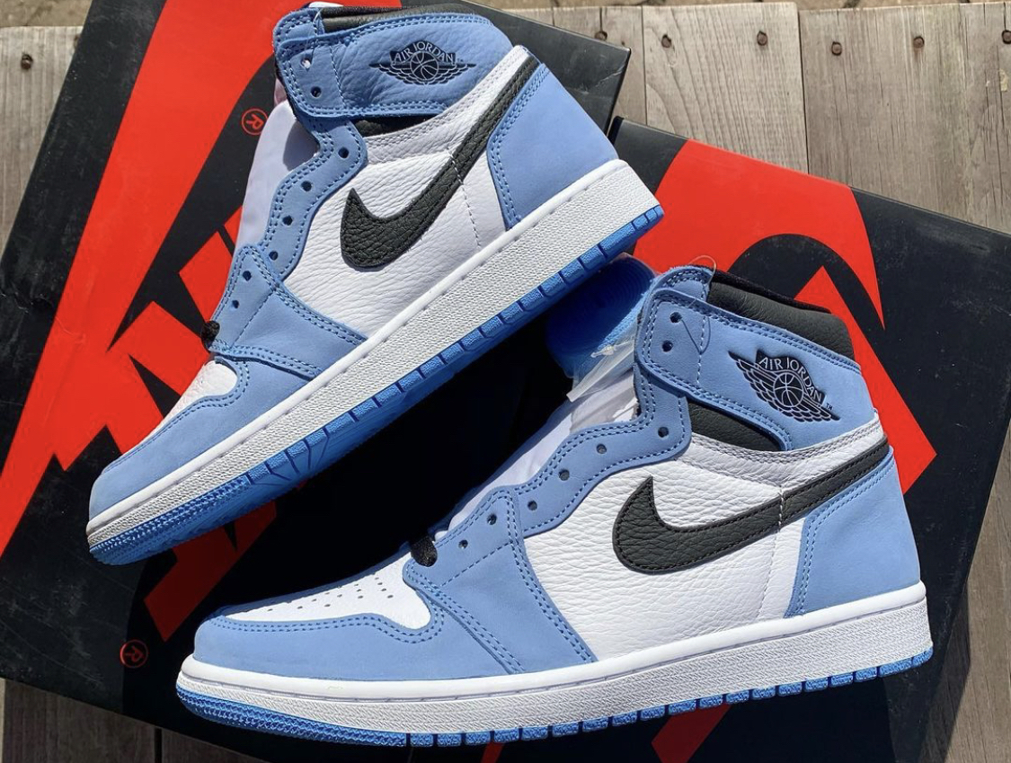 Air Jordan 1 High OG “University Blue”