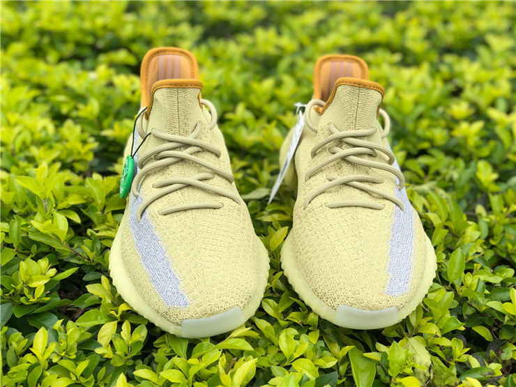 Yeezy Boost 350 Boost V2 Banana Yellow