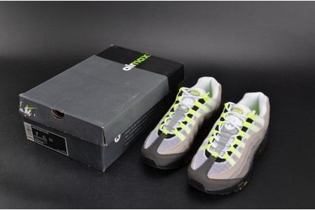 Nike mens Court Vapor RF x Air Max 95