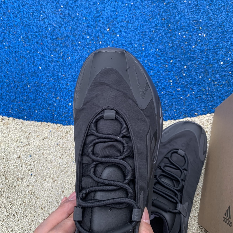 Yeezy Boost 700 MNVN “Triple Black”