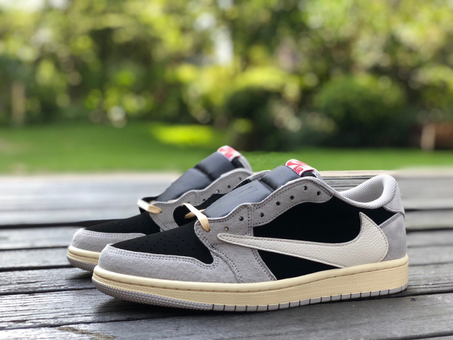 Travis Scott X Nike Air Jordan 1 Low