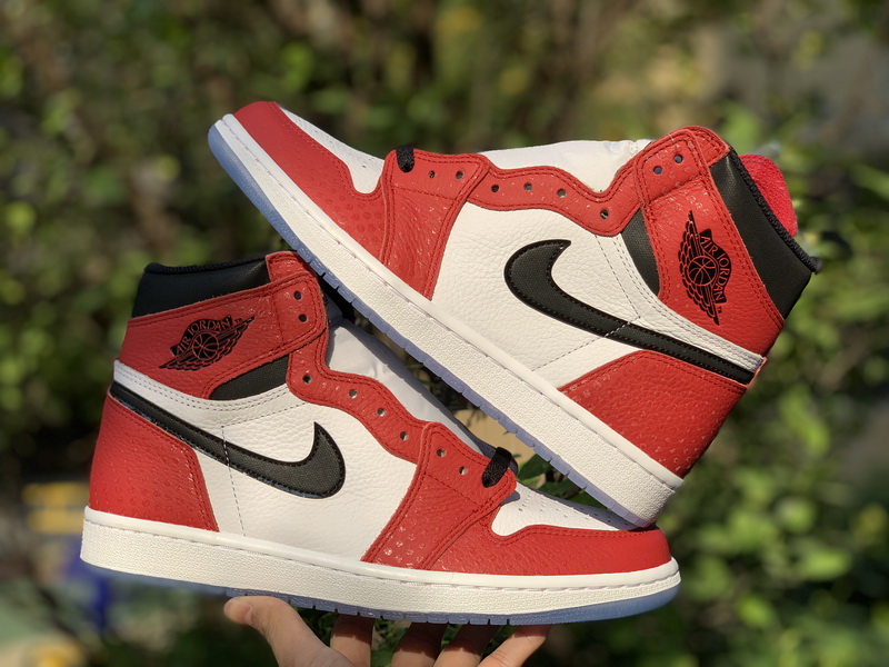 Air Jordan 1 “Chicago Crystal”