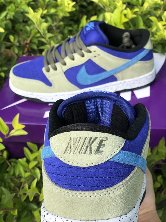 Nike SB Dunk Low Celadon