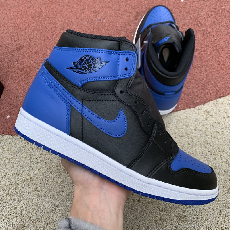 Air Jordan 1 “Royal” 2017