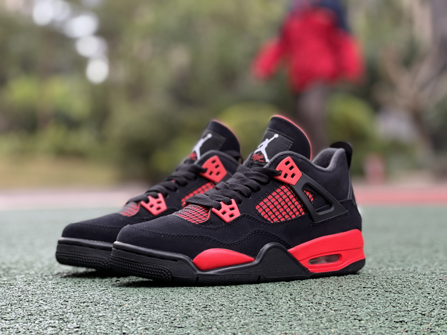 Air Jordan 4 “Red Thunder”