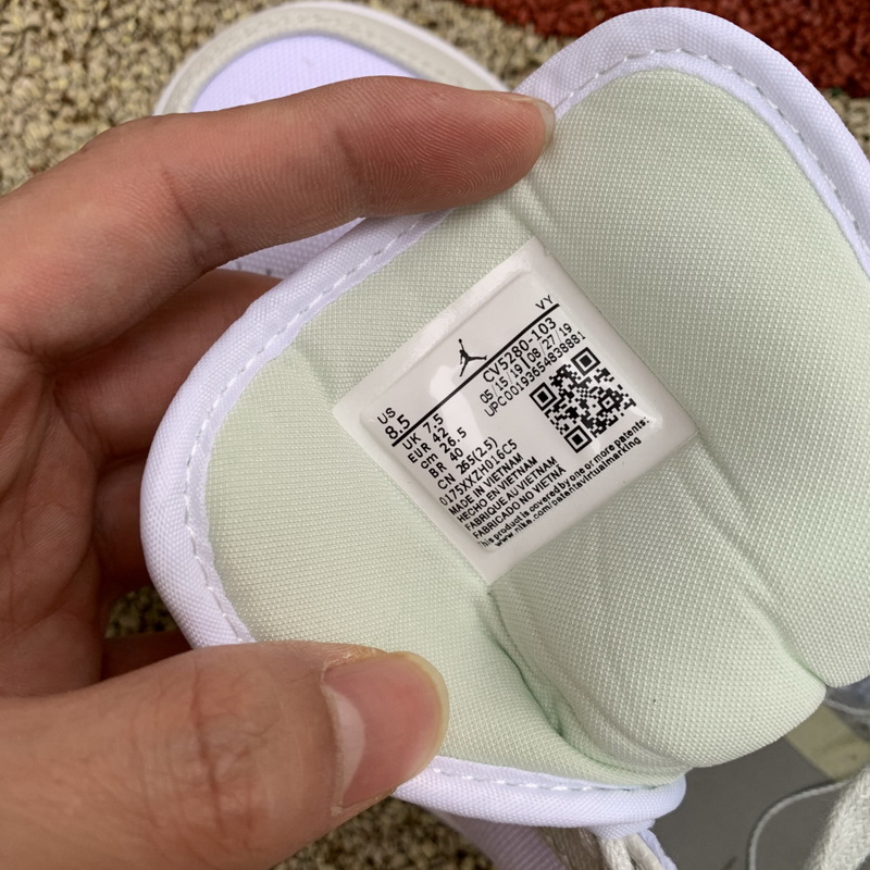 Air Jordan 1 Mid Spruce Aura