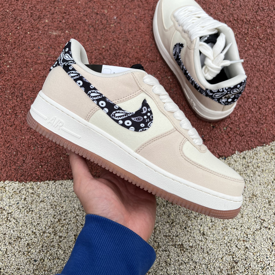 Nike Air Force 1 Low