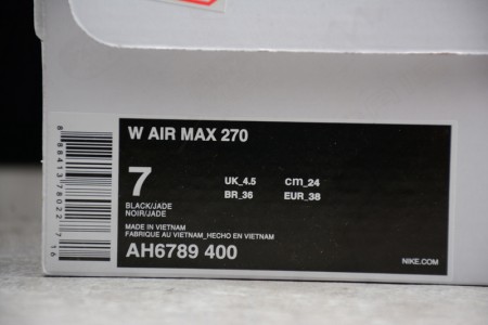 Nike womens AIR MAX 270