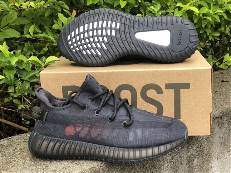 Yeezy Boost 350 Boost V3 “BLACK”
