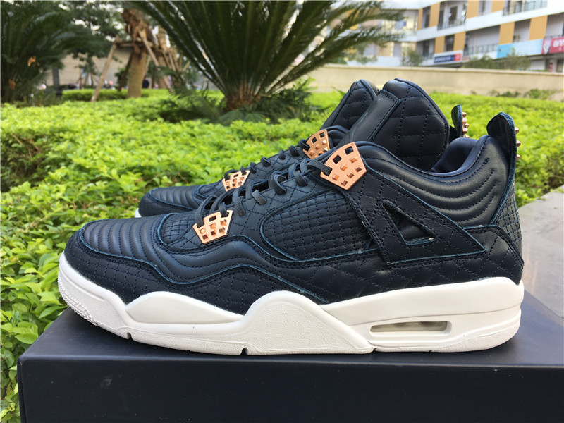 Air Jordan 4 ''Rose Gold''