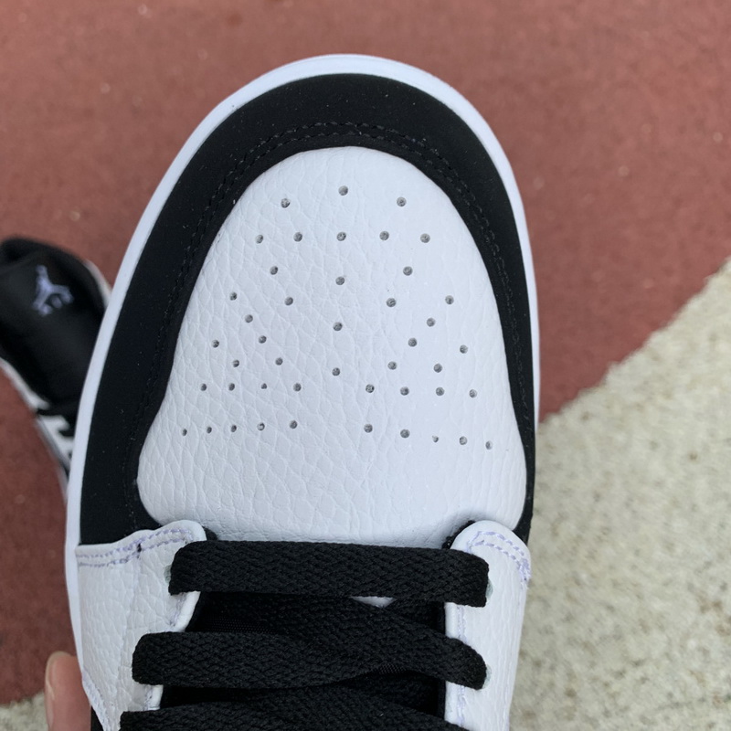 Jordan 1 Mid White Black GS