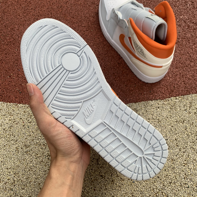 Jordan 1 Mid Starfish Pure Platinum