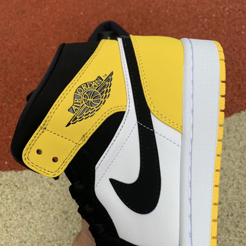 Jordan 1 Mid Yellow Toe Black