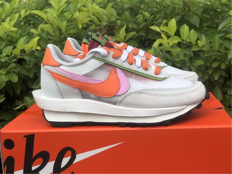 Sacai x Nike LD Waffle ''White Pink''