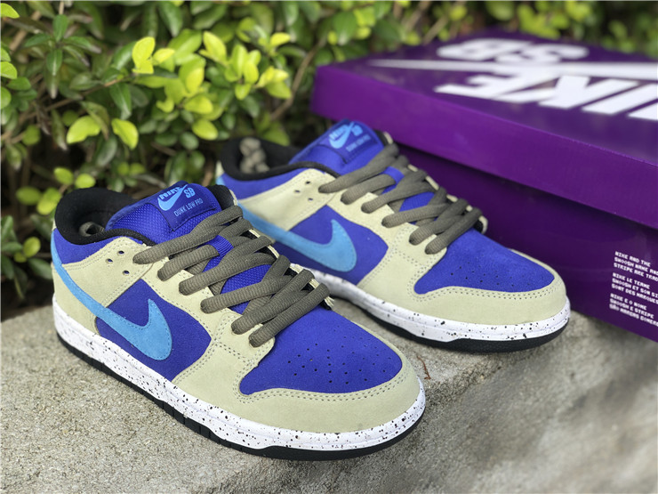 Nike SB Dunk Low Celadon