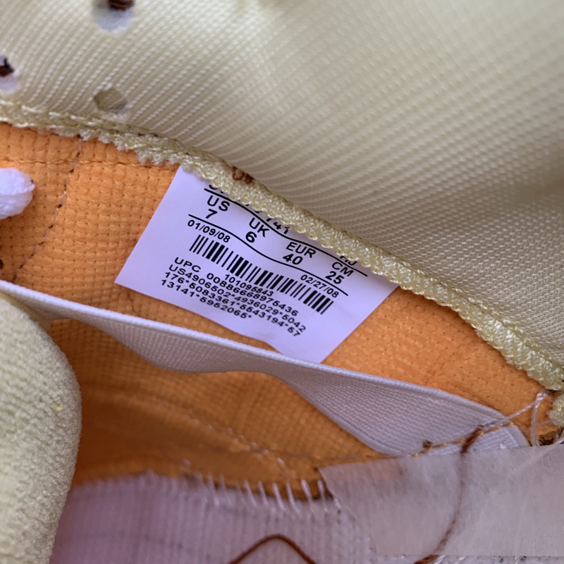 Nike SB Dunk Low Newcastle Brown Ale