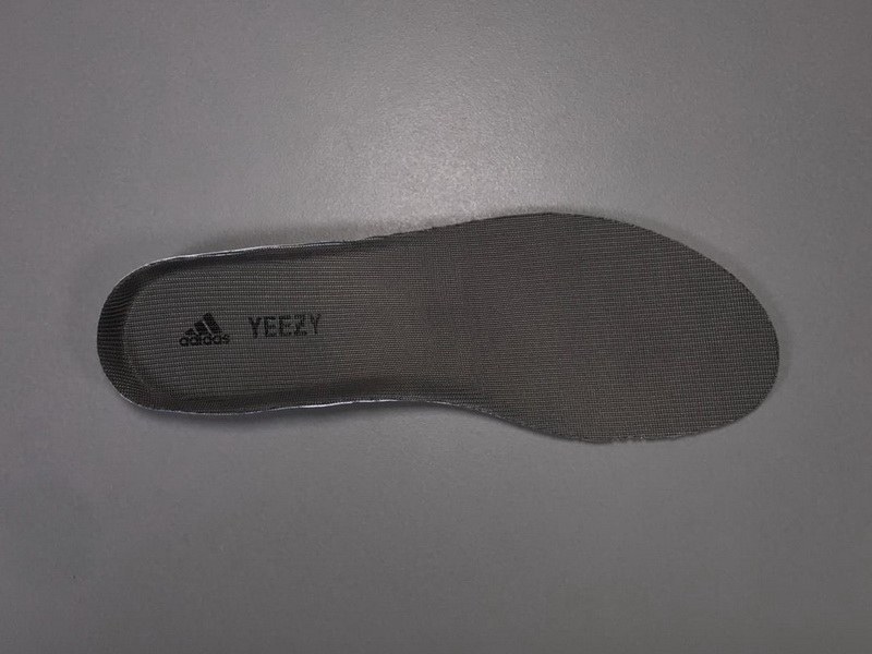 Yeezy Boost 700 “Mauve”