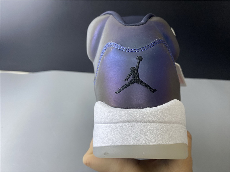 Air Jordan 5 WMNS “Oil Grey”