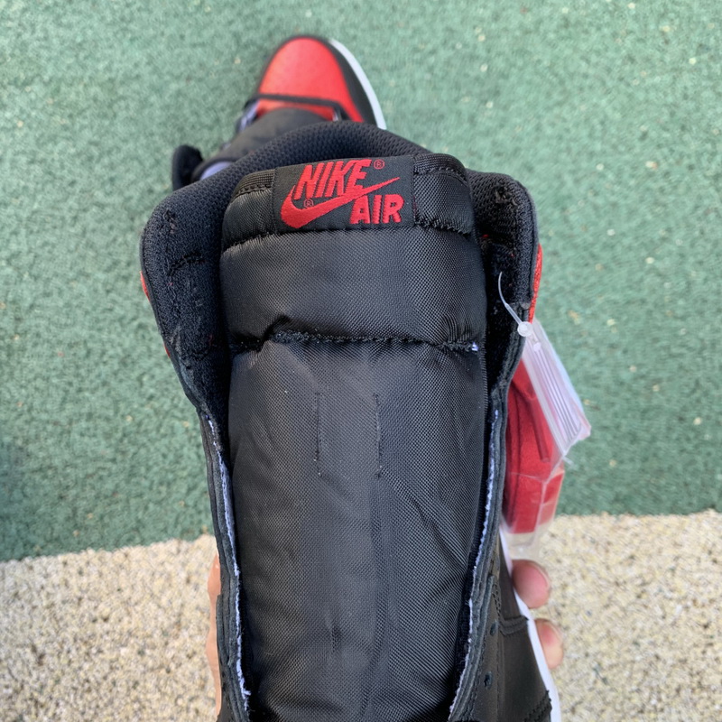 Air Jordan 1 Retro OG High “Banned”