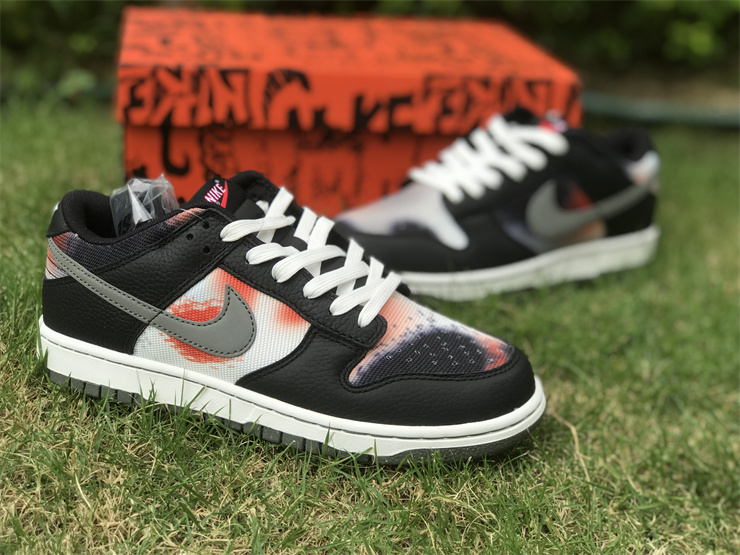 Nike Dunk Low PRM Graffiti