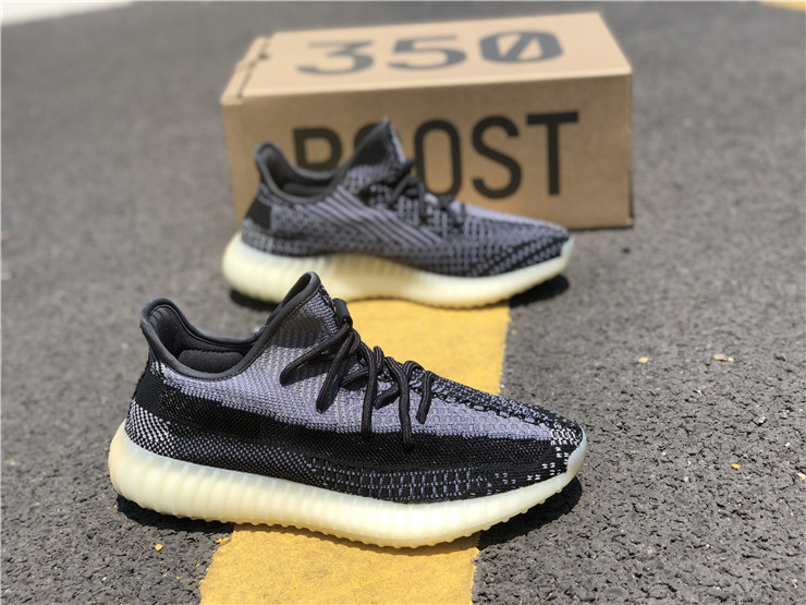 Yeezy Boost 350 Boost V2 Oreo