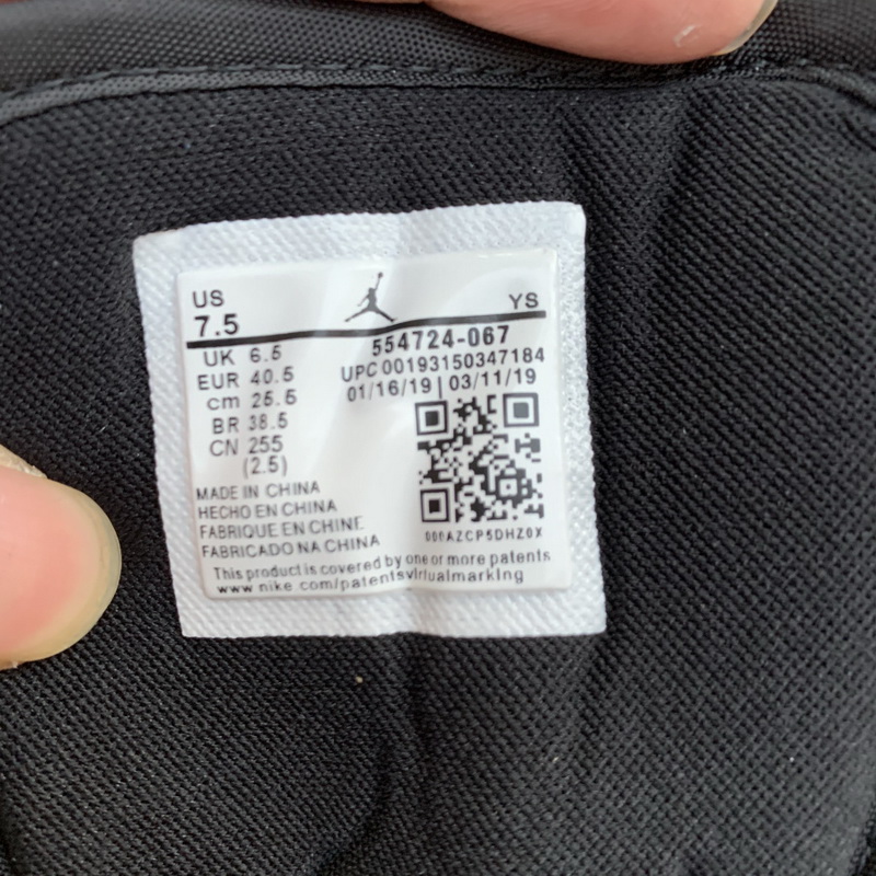 Jordan 1 Mid Green Toe