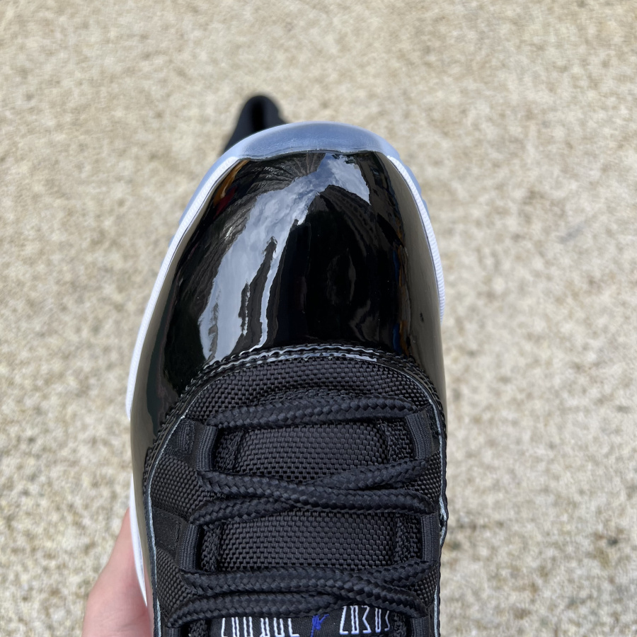 Air Jordan 11 “Space Jam”