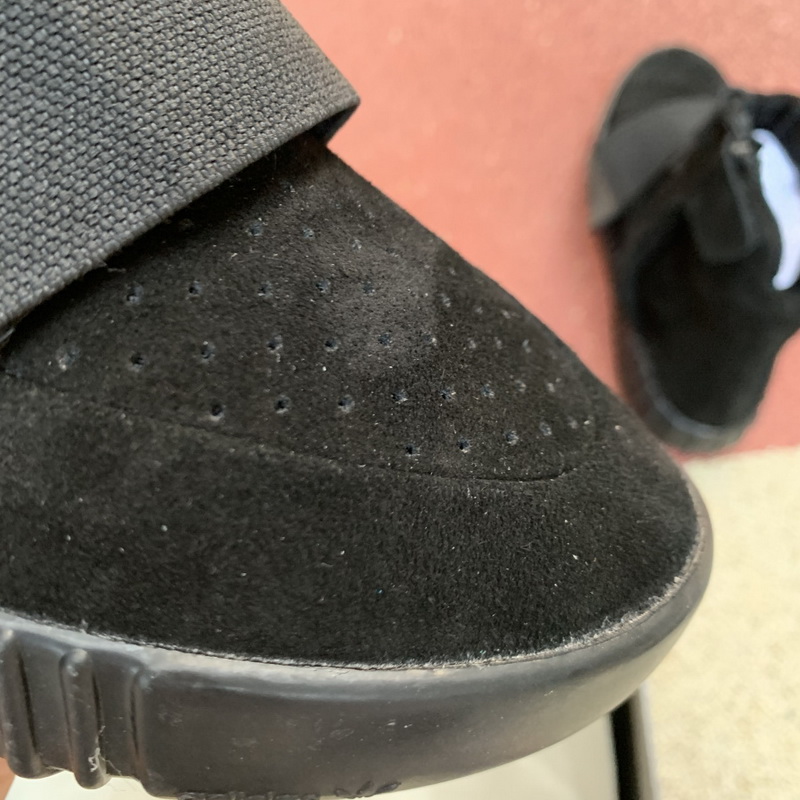 AD Yeezy 750 Boost “Black” Final Version