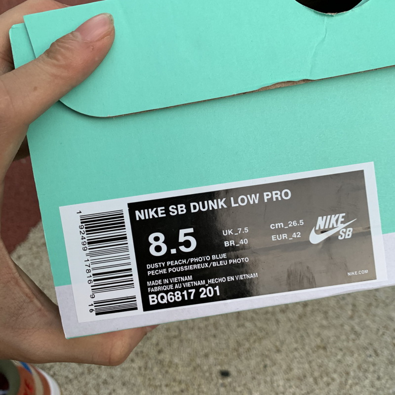 Nike SB Dunk Low Corduroy Dusty Peach