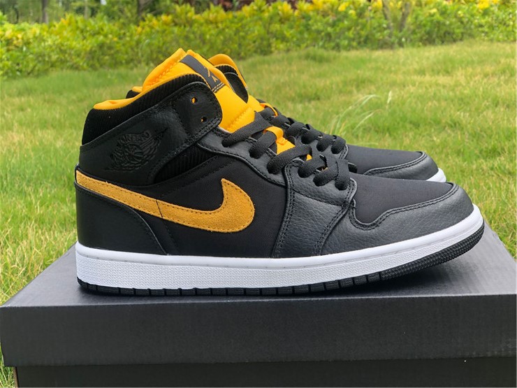 Air Jordan 1 Mid Black Yellow