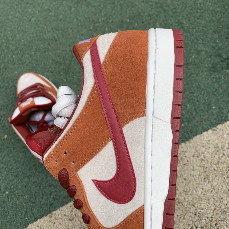 Nike SB Dunk Low Pro Dark Russet Cedar