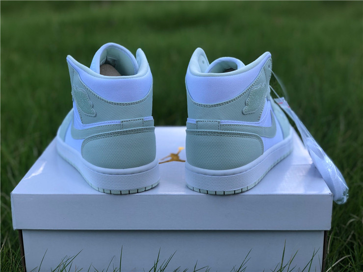 Air Jordan 1 Mid Spruce White