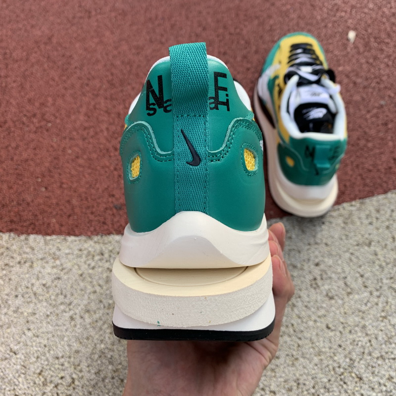 Sacai x Nike Pegasus VaporFly SP Stadium Green