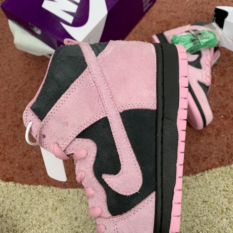 Nike SB Dunk High “Invert Celtics”