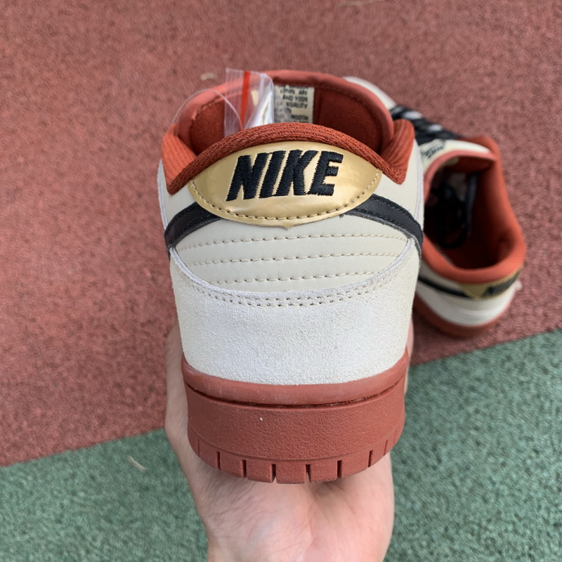 Nike SB Dunk Low Pro Hennessy