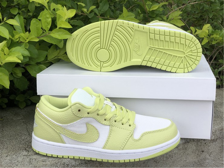 Air Jordan 1 Low Limelight