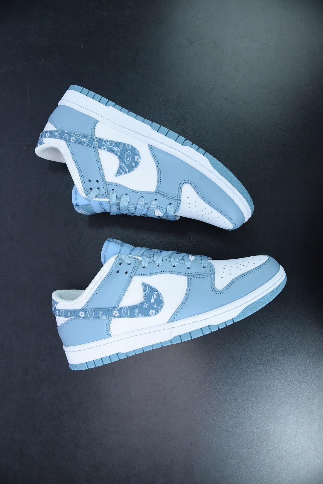 Nike Dunk Low Blue Paisley