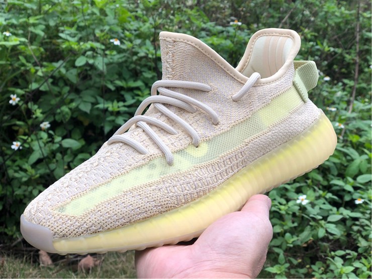Yeezy Boost 350 Boost V2 “Flax”