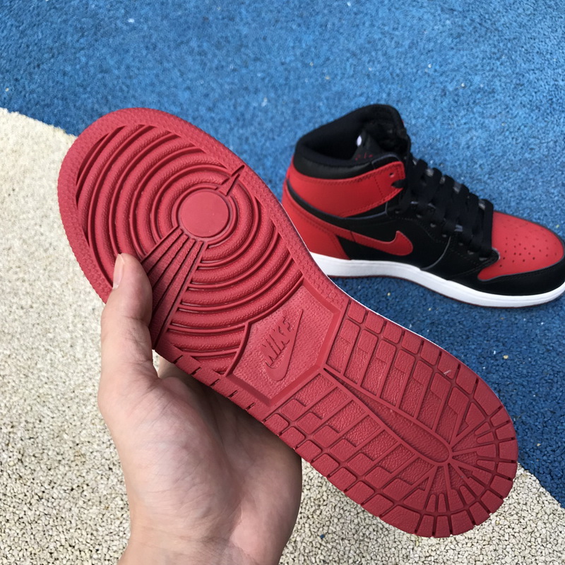 Air Jordan 1 Retro OG High “Banned”GS
