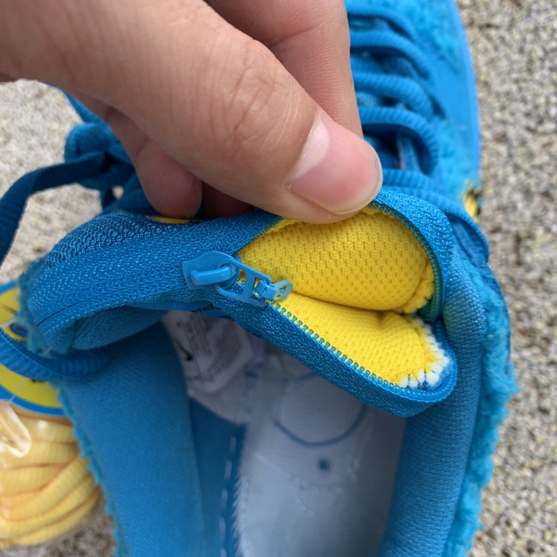 Grateful Dead x Nike SB Dunk Low “Blue Bear”