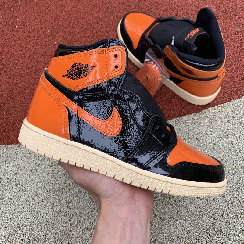 Air Jordan 1 Retro High OG “Shattered Backboard 3.0” GS