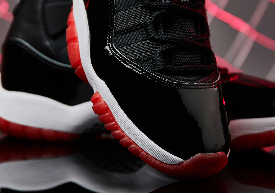 Air Jordan 11 Bred