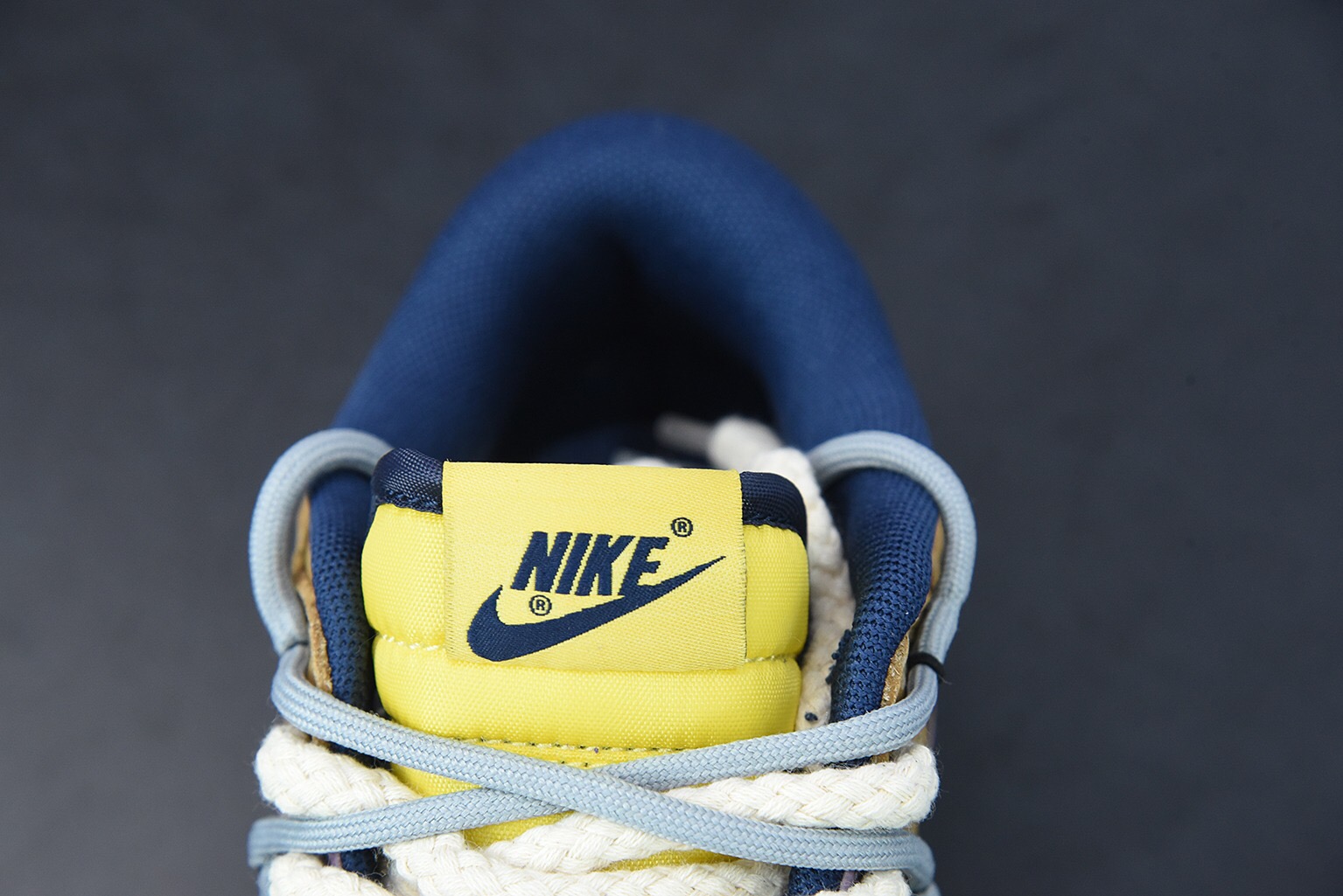 Nike Dunk Low Paisley