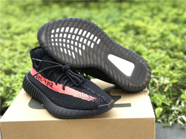 Yeezy Boost 350 Boost V2 Black Pink