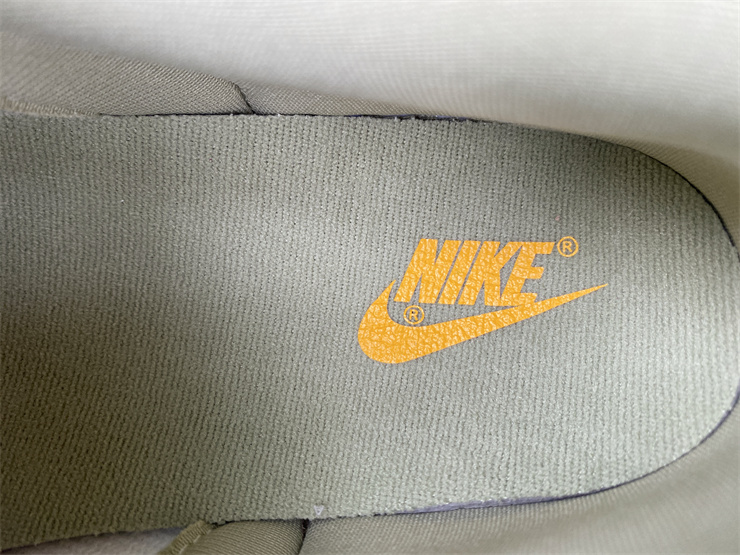 Nike Dunk Low SE Dusty Olive