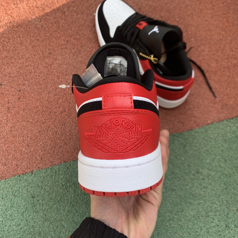 Air Jordan 1 Low Black Toe